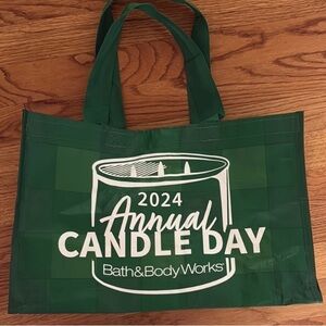 Bath & Body Works Green Annual Candle Day Tote Bag
